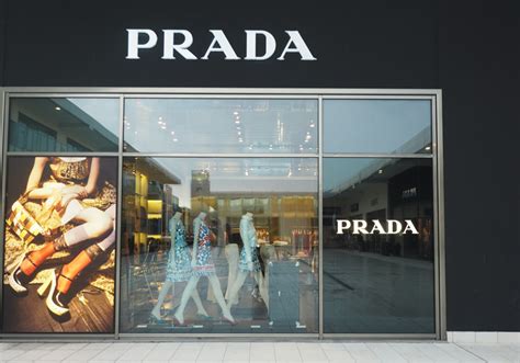 outlet prada online italy|prada factory outlet italy.